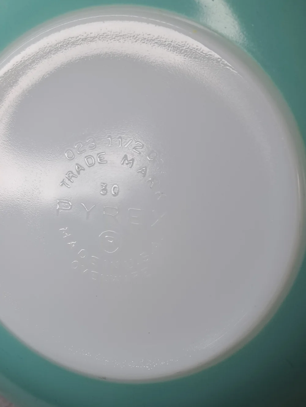 Pyrex very nice